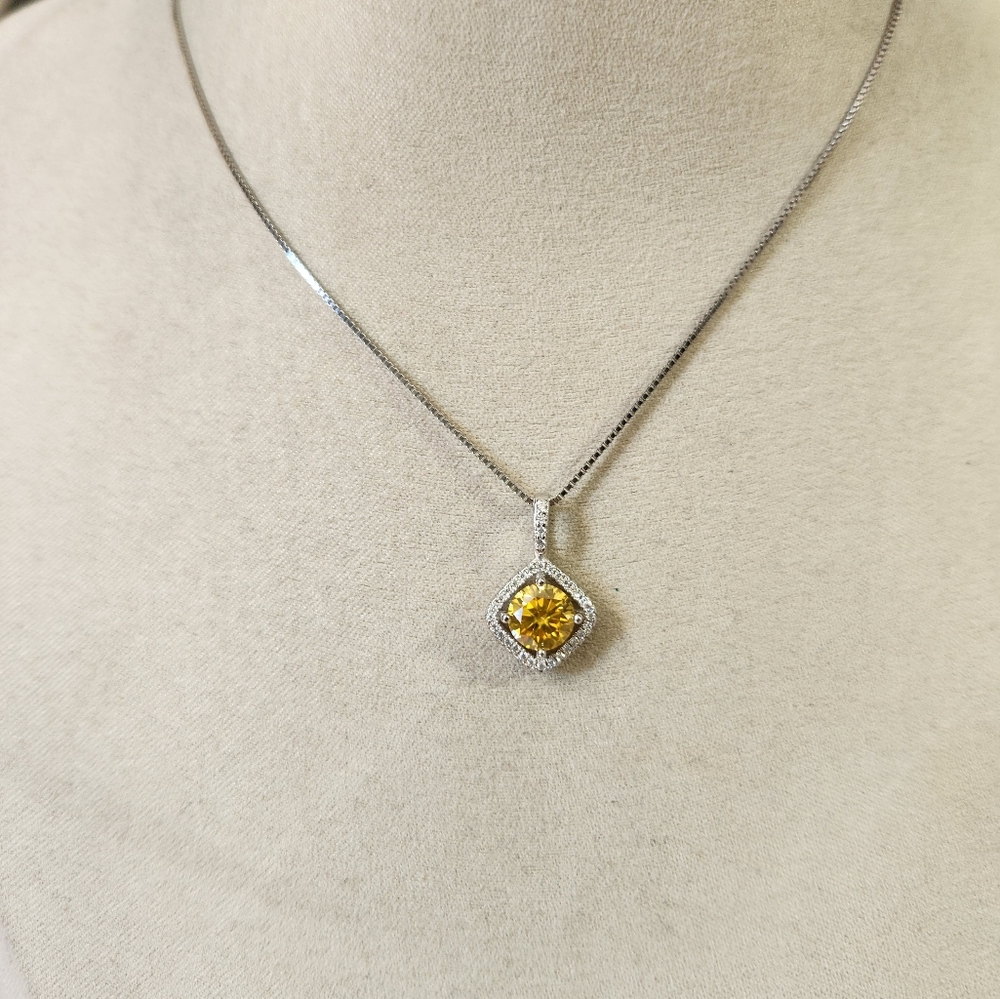 Sterling Silver Moissanite Necklace